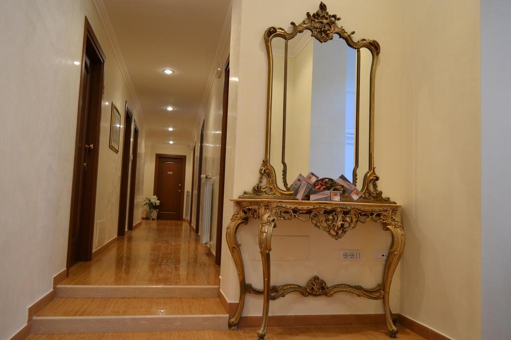 Tucci'S Roma Guest House Chambre photo